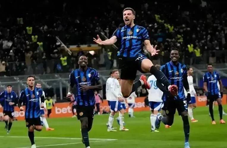 0元截胡8000万门神！国米欧冠前夜豪赌，多纳鲁马真能救蓝黑王朝？